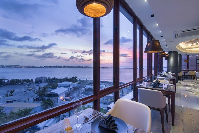 Hotel Samann Grand