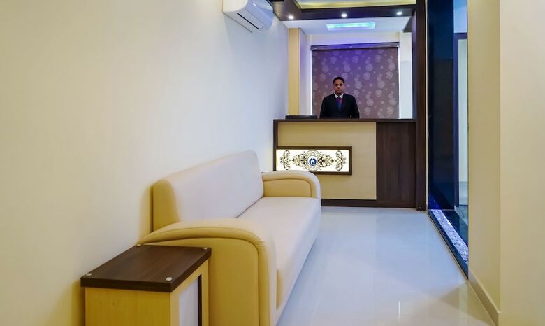 Treebo Trend Hotel Oasis
