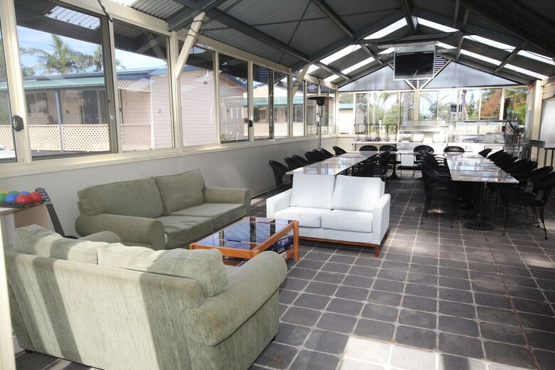 Cabana Amaroo Resort