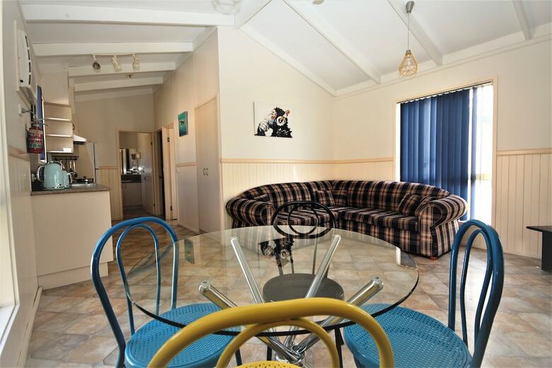 Cabana Amaroo Resort