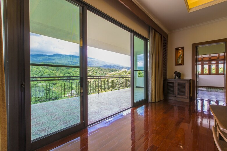 Hotel E-outfitting Valley Resort