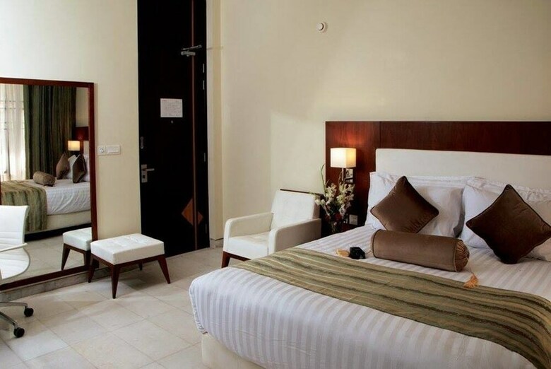 Hotel Avari Xpress Multan