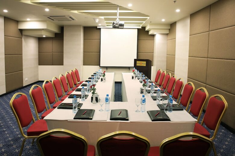 Hotel Avari Xpress Multan