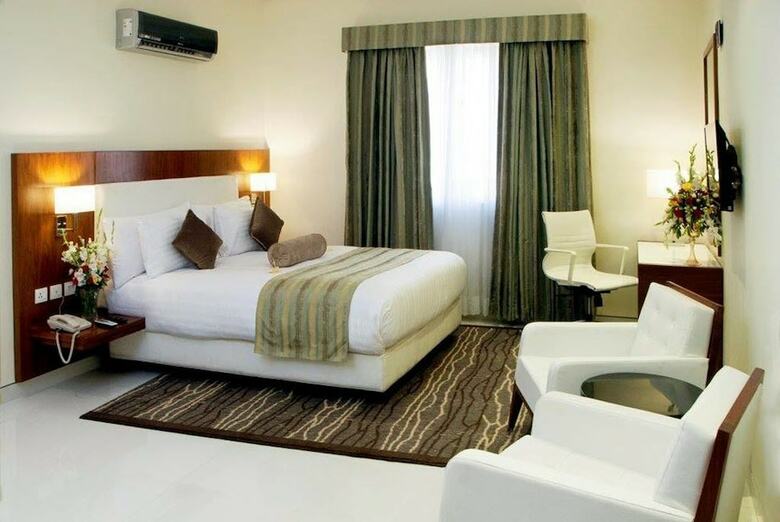 Hotel Avari Xpress Multan