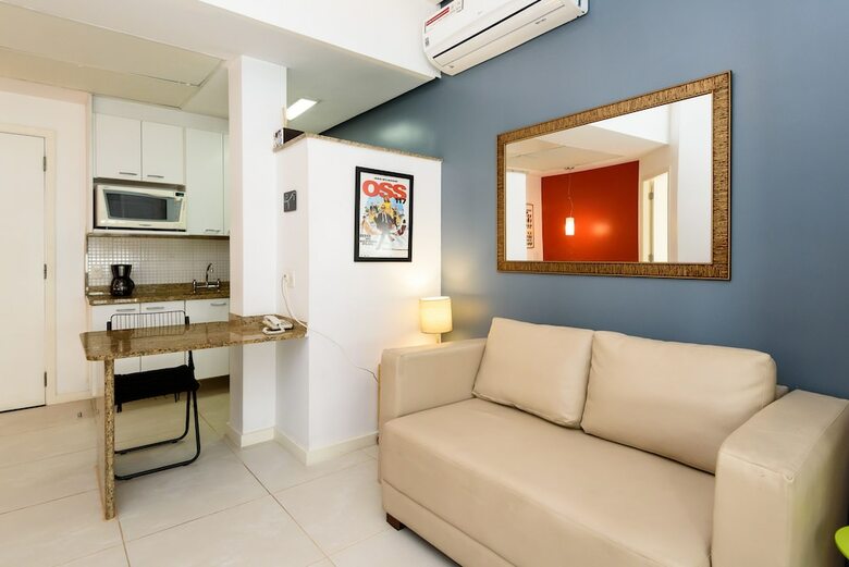 Omar Do Rio - Apartamento Sb808