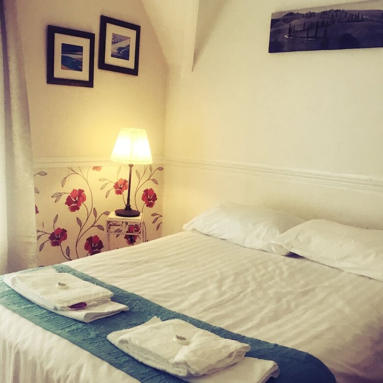 Bed & Breakfast Tourian Lounge Hotel