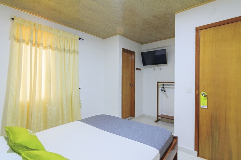 Hotel Ayenda 1508 Rubi