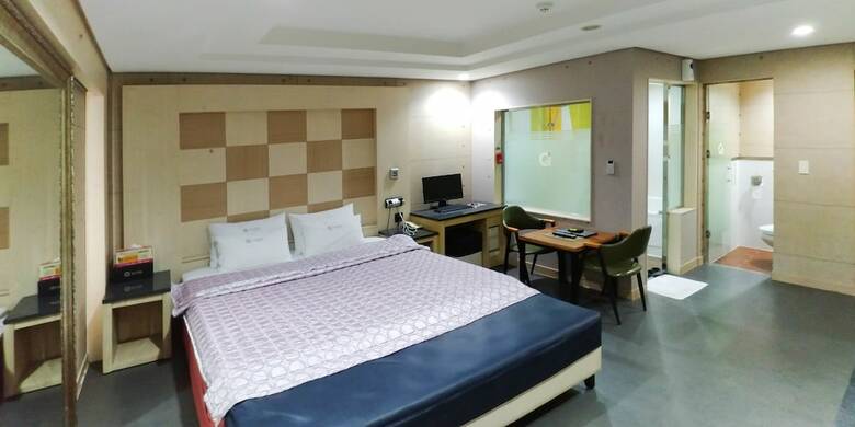 Busan Songdo Q Five Hotel