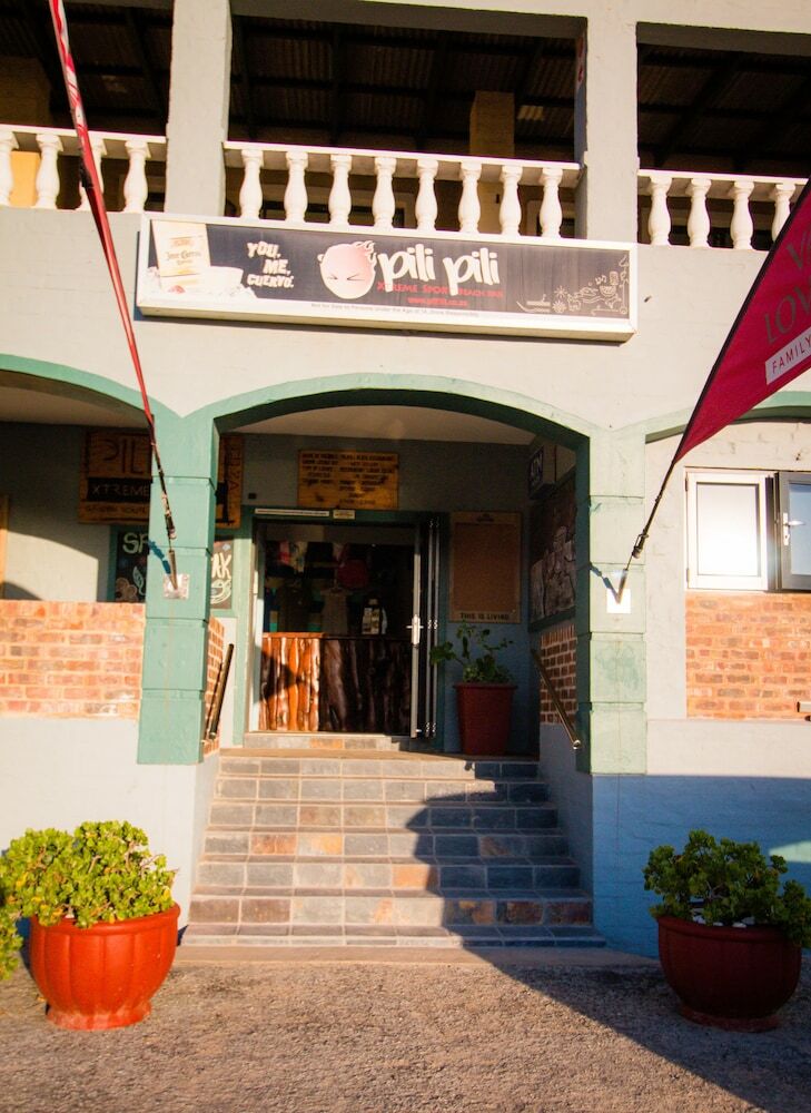 Bed & Breakfast Pili Pili Beach Cabanas