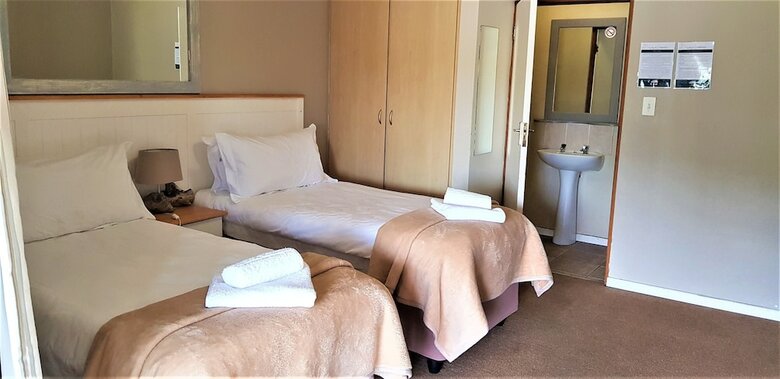 Bed & Breakfast Pili Pili Beach Cabanas
