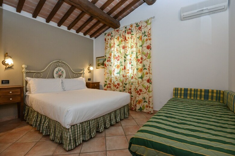 Antico Podere San Francesco Hotel