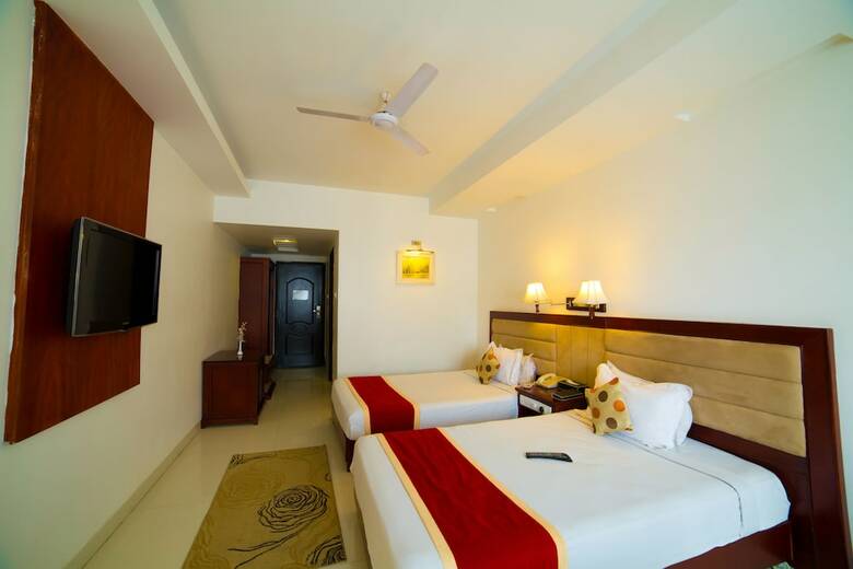 Hotel Rr Inn- Tirunelveli