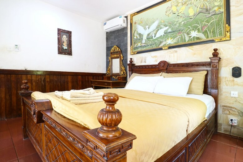 Puri Nusa Beach Hotel