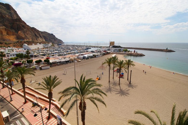 Crucero - Apartamento En 1� L�nea De Playa