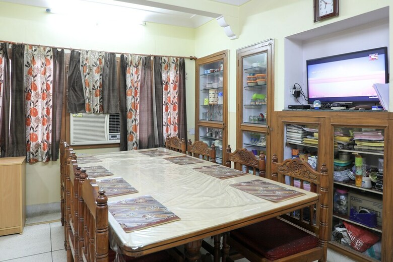 Hotel Boby Mansion (manasvi Guest Home)