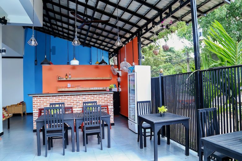 Hostal Noni Tree Hostel