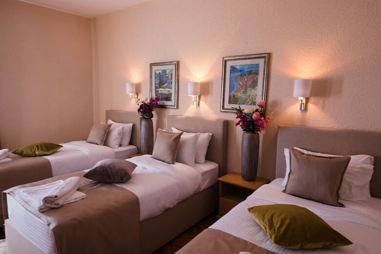 Hotel Ideal