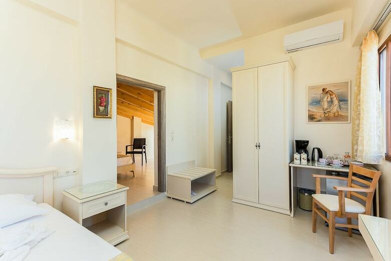 Polyxenia Boutique Hotel