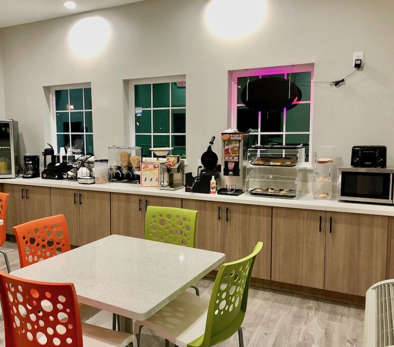 Hotel Americas Best Value Inn Houston Willowbrook