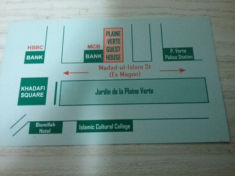 Hostal La Plaine Verte Guest House