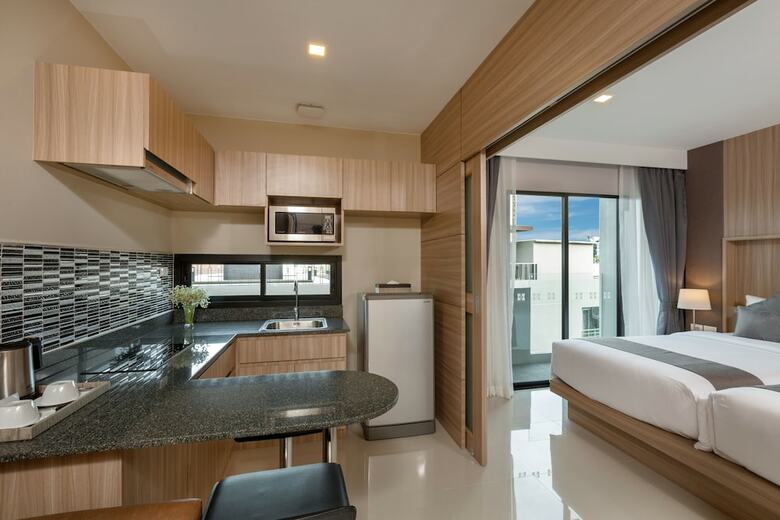 The Bay Exclusive Hotel