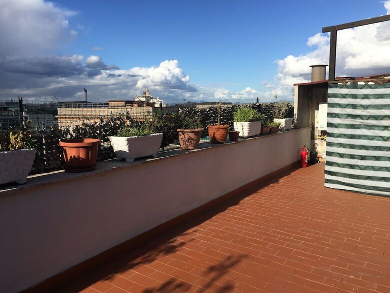 Hotel Bakirooms