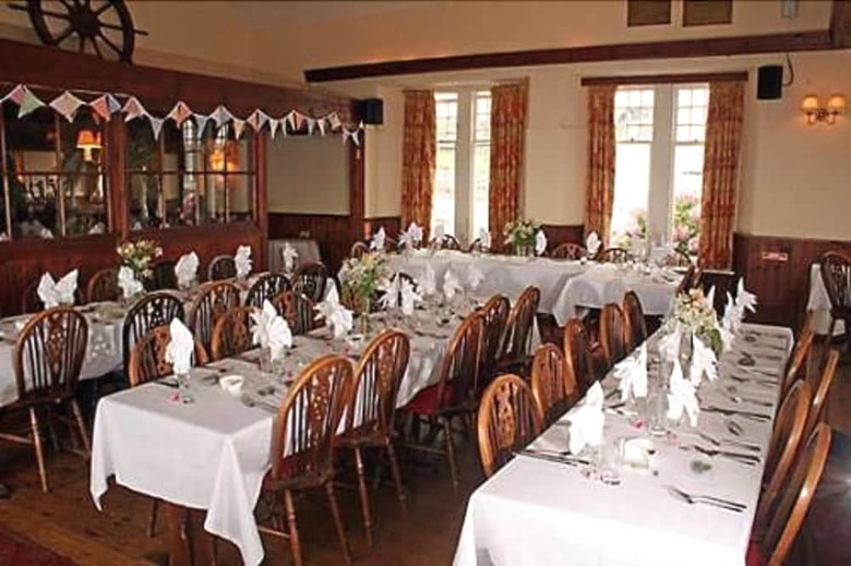 Posada The Paris Hotel