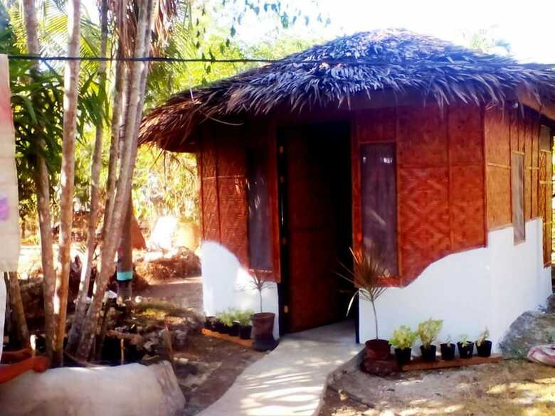 Hostal Lennon's Place Backpacker Hostel