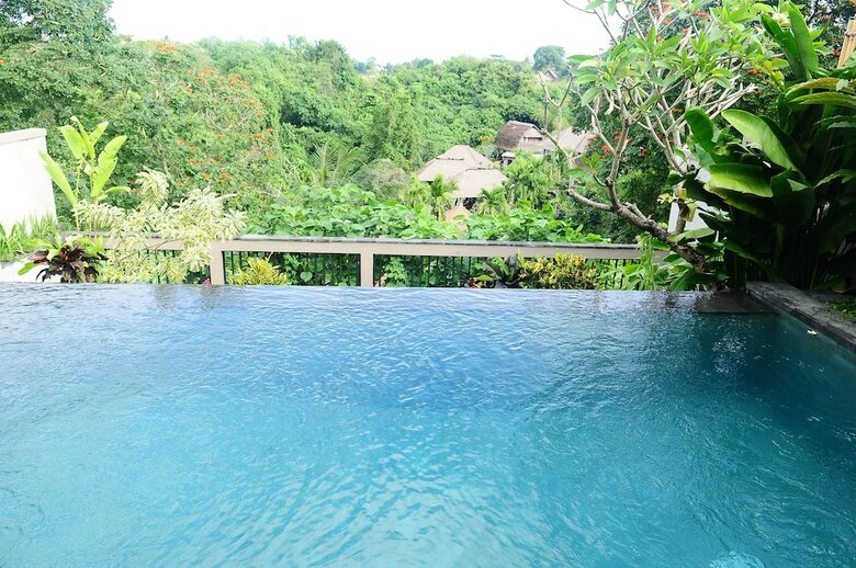 Letung Villa