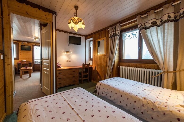 Hotel H�tel Le Grand Truc