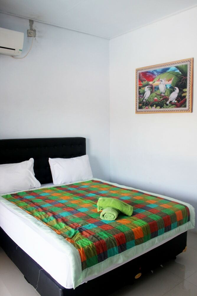 Hotel Road Hill Bungalow
