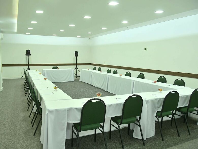 Hotel Araraquara Othon Suites