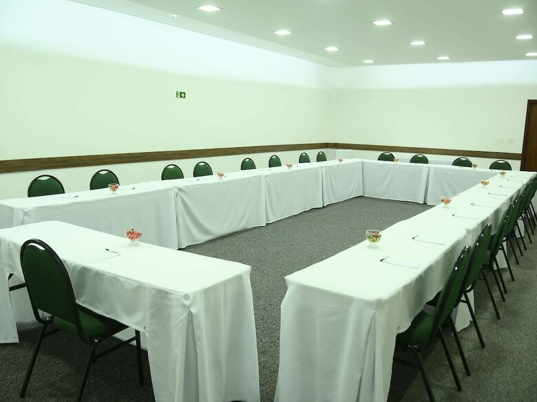 Hotel Araraquara Othon Suites