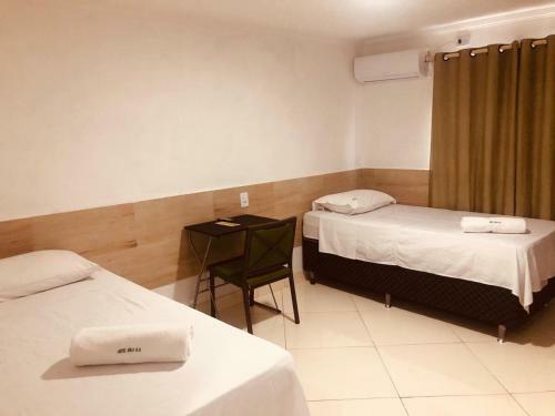Hostal Orla Guest House