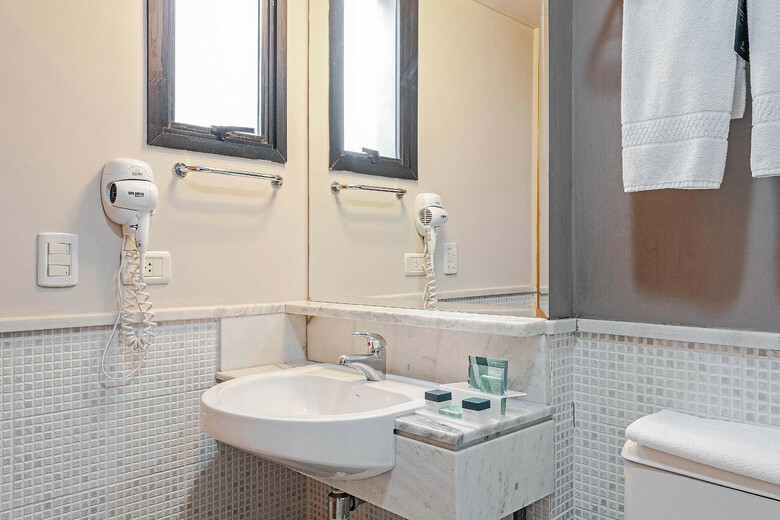 Hotel Slaviero Executive Batel