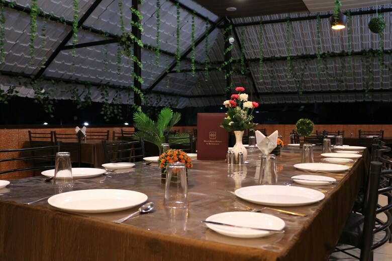Hotel Shree Palace & Restaurant