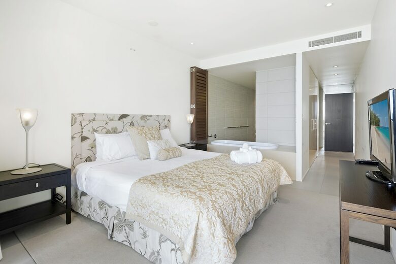 Apartamentos Mirage Ultimate Waterfront Luxury