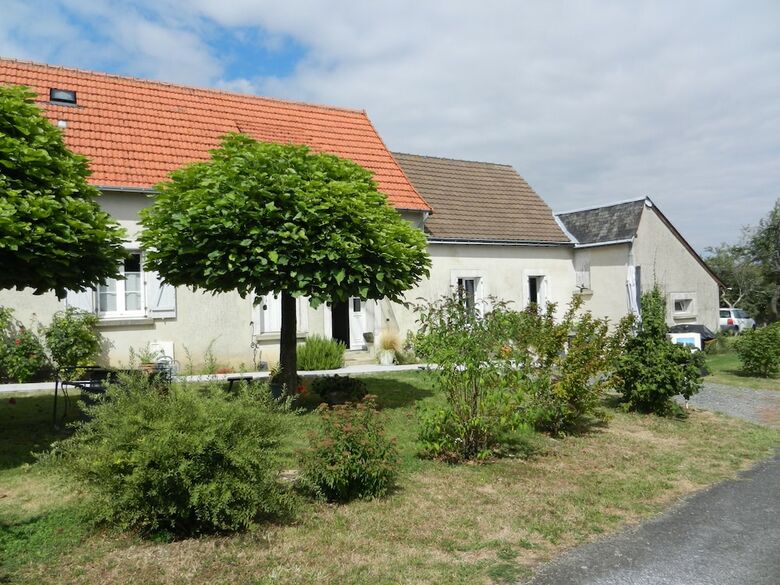 Hotel Le Puits De La Montr�e