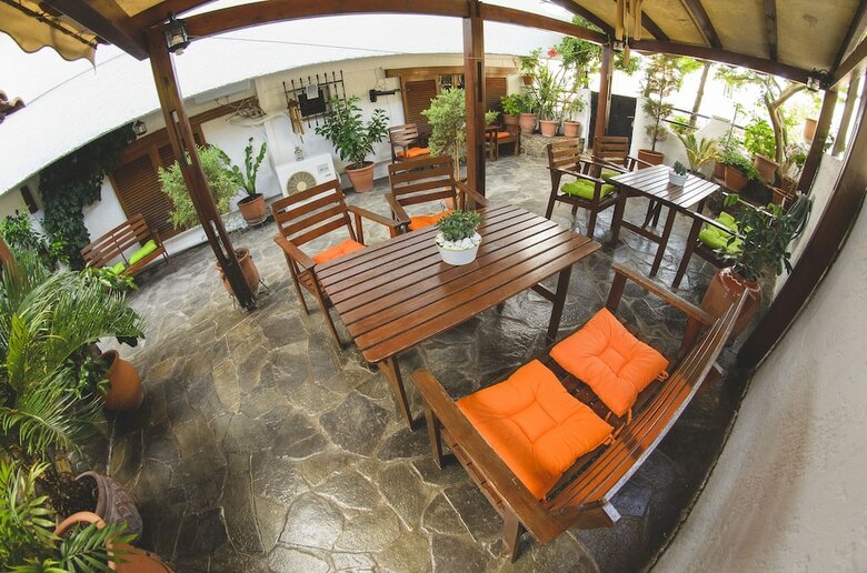Katerina Apartments