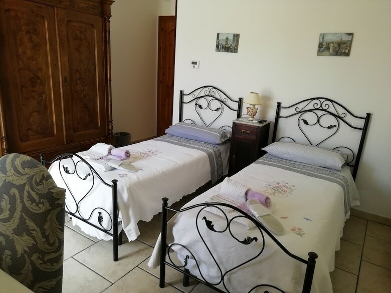 Xenios Torre Suda B&B