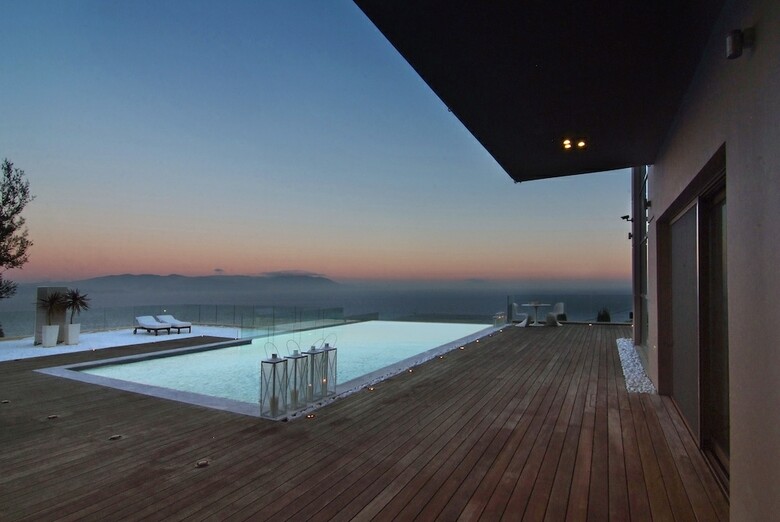 Seaview Peninsula Villa