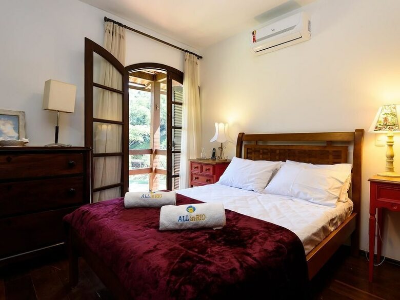 All In Rio - Casa Com �rea Gourmet E Diarista