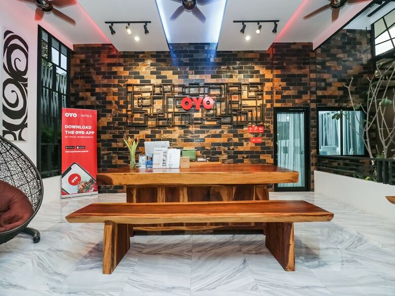 Oyo 119 Baan Noppadol Hua Hin Loft Hotel