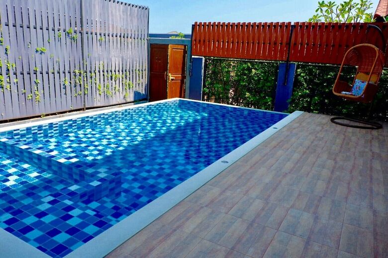 Oyo 119 Baan Noppadol Hua Hin Loft Hotel