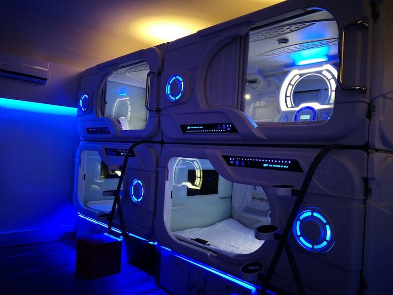 The Capsule Hotel - Hostel