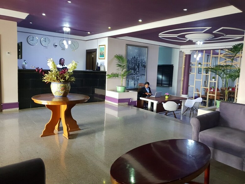 Aparthotel Serendib Hotel And Apartments