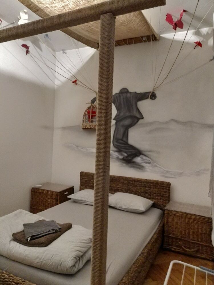 Hostal Bauhaus Bucharest