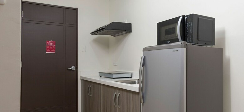 Hotel Zen Rooms Vinia Edsa Q.c.