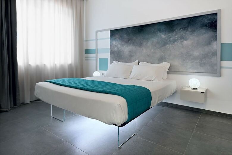 Nautilus B&B Suite Design