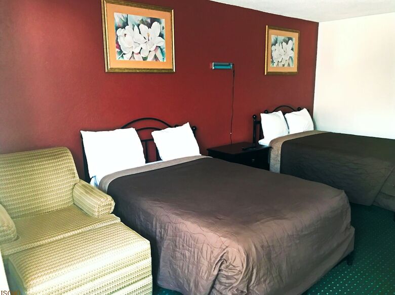 Motel Stay Inn And Suites